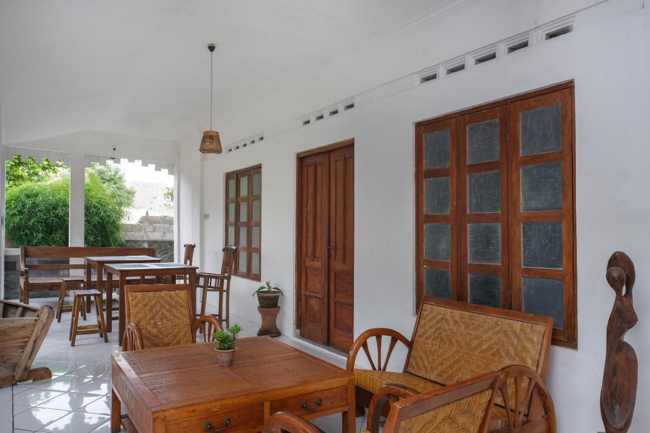 Готель Oyo 287 Rumah Eyang Near Rsud Kota Джок'якарта Екстер'єр фото