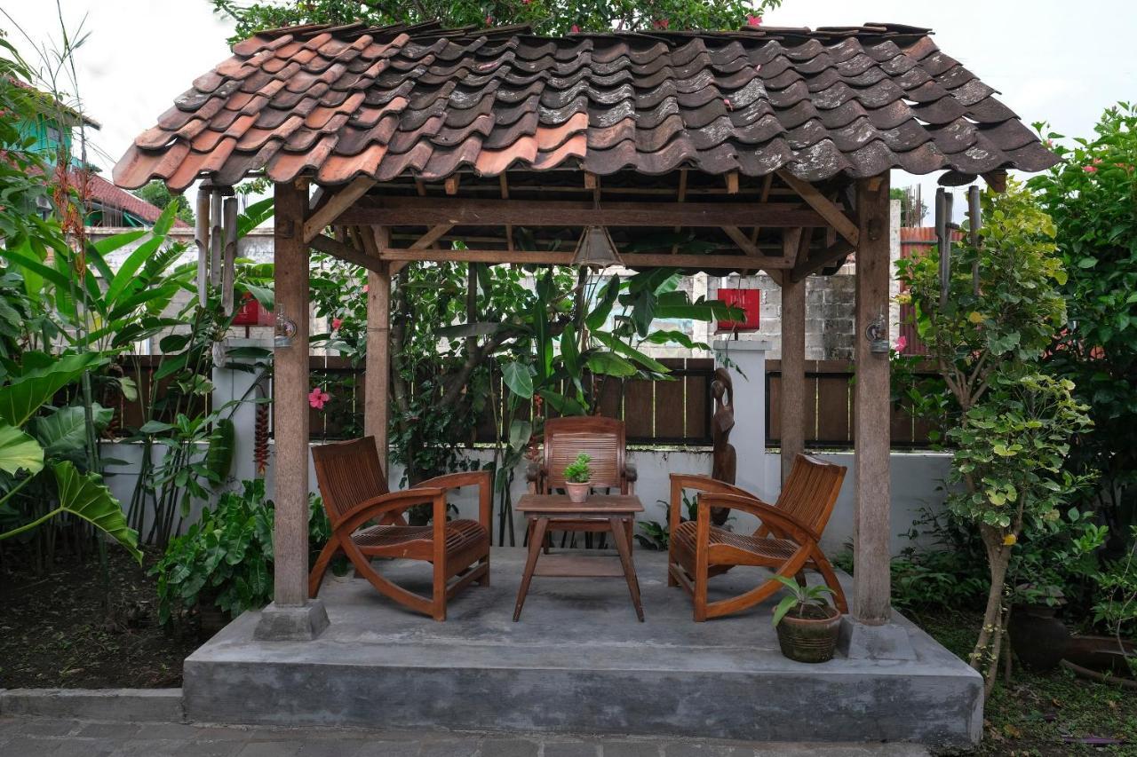 Готель Oyo 287 Rumah Eyang Near Rsud Kota Джок'якарта Екстер'єр фото