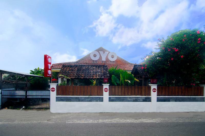 Готель Oyo 287 Rumah Eyang Near Rsud Kota Джок'якарта Екстер'єр фото
