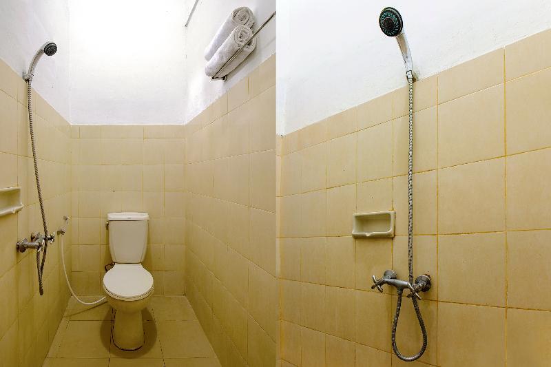 Готель Oyo 287 Rumah Eyang Near Rsud Kota Джок'якарта Екстер'єр фото